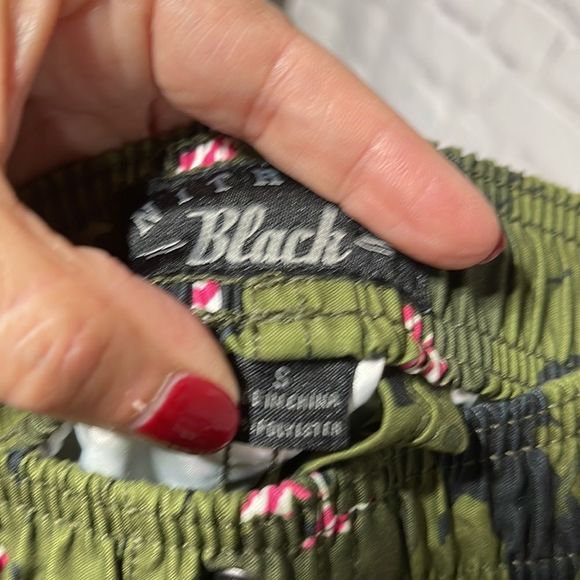 Nitrous Black Camo Swim Trunk Small - Picture 11 of 11